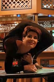 2017 Schlangenfrau Magdalena Stoilova Geburtstags Contortion Show in Mnster